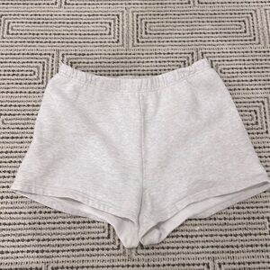 🥥Aritzia Sweatshorts